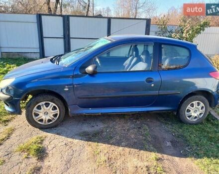 Синий Пежо 206, объемом двигателя 1.1 л и пробегом 141 тыс. км за 1700 $, фото 6 на Automoto.ua