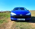Синій Пежо 206, об'ємом двигуна 1.4 л та пробігом 100 тис. км за 2600 $, фото 1 на Automoto.ua