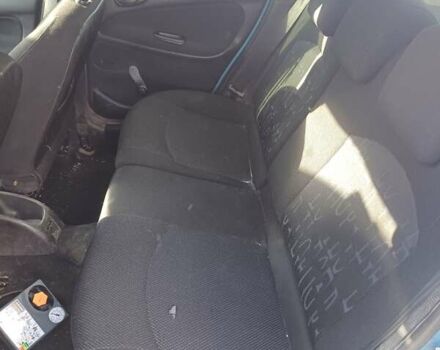 Синий Пежо 206, объемом двигателя 1.4 л и пробегом 300 тыс. км за 2500 $, фото 3 на Automoto.ua