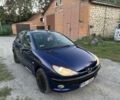Синій Пежо 206, об'ємом двигуна 1.4 л та пробігом 200 тис. км за 1050 $, фото 3 на Automoto.ua