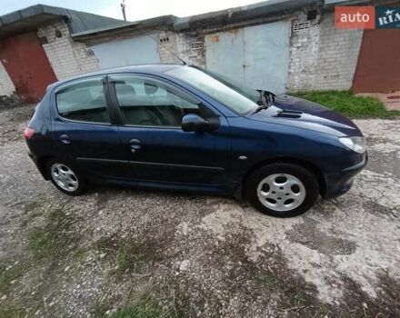 Синій Пежо 206, об'ємом двигуна 2 л та пробігом 270 тис. км за 2450 $, фото 5 на Automoto.ua