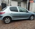 Синий Пежо 206, объемом двигателя 1.4 л и пробегом 275 тыс. км за 2450 $, фото 5 на Automoto.ua