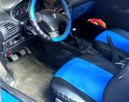 Синий Пежо 206, объемом двигателя 1.4 л и пробегом 295 тыс. км за 2100 $, фото 10 на Automoto.ua
