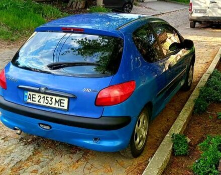 Синий Пежо 206, объемом двигателя 1.4 л и пробегом 295 тыс. км за 2100 $, фото 1 на Automoto.ua