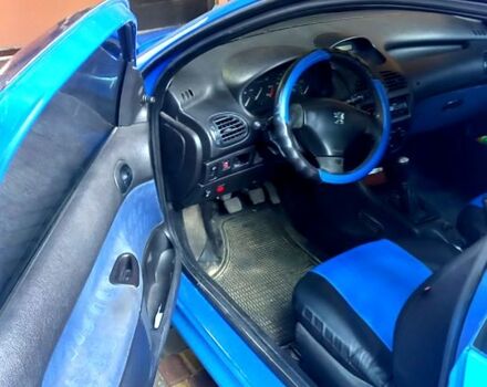Синий Пежо 206, объемом двигателя 1.4 л и пробегом 295 тыс. км за 2100 $, фото 8 на Automoto.ua