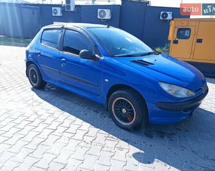 Синий Пежо 206, объемом двигателя 1.12 л и пробегом 203 тыс. км за 2500 $, фото 1 на Automoto.ua