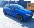 Синий Пежо 206, объемом двигателя 1.1 л и пробегом 203 тыс. км за 2500 $, фото 1 на Automoto.ua