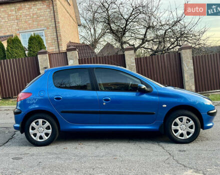 Синий Пежо 206, объемом двигателя 1.4 л и пробегом 133 тыс. км за 5500 $, фото 4 на Automoto.ua