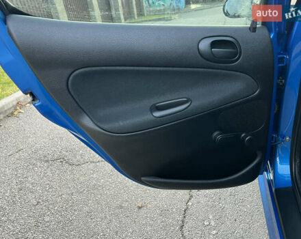 Синий Пежо 206, объемом двигателя 1.4 л и пробегом 133 тыс. км за 5500 $, фото 38 на Automoto.ua