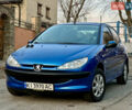 Синий Пежо 206, объемом двигателя 1.36 л и пробегом 133 тыс. км за 5500 $, фото 1 на Automoto.ua