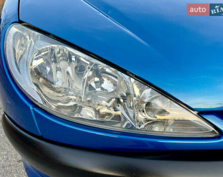 Синий Пежо 206, объемом двигателя 1.4 л и пробегом 133 тыс. км за 5500 $, фото 15 на Automoto.ua