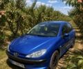 Синий Пежо 206, объемом двигателя 1.4 л и пробегом 200 тыс. км за 2811 $, фото 1 на Automoto.ua