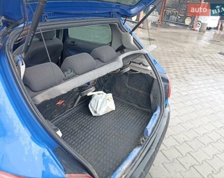 Синий Пежо 206, объемом двигателя 1.12 л и пробегом 203 тыс. км за 2500 $, фото 8 на Automoto.ua
