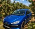 Синий Пежо 206, объемом двигателя 1.4 л и пробегом 200 тыс. км за 3000 $, фото 1 на Automoto.ua