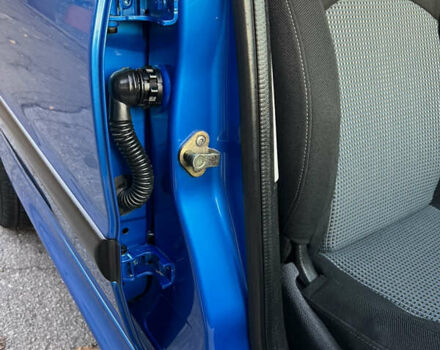 Синий Пежо 206, объемом двигателя 1.36 л и пробегом 133 тыс. км за 5500 $, фото 80 на Automoto.ua