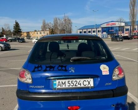 Синій Пежо 206, об'ємом двигуна 1.4 л та пробігом 235 тис. км за 2500 $, фото 2 на Automoto.ua