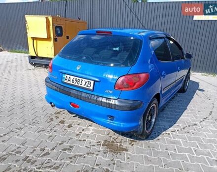 Синий Пежо 206, объемом двигателя 1.12 л и пробегом 203 тыс. км за 2500 $, фото 5 на Automoto.ua