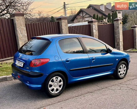 Синий Пежо 206, объемом двигателя 1.36 л и пробегом 133 тыс. км за 5500 $, фото 99 на Automoto.ua