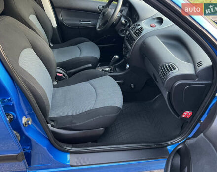 Синий Пежо 206, объемом двигателя 1.4 л и пробегом 133 тыс. км за 5500 $, фото 43 на Automoto.ua