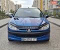 Синій Пежо 206, об'ємом двигуна 1.36 л та пробігом 226 тис. км за 3000 $, фото 3 на Automoto.ua