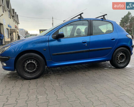 Синий Пежо 206, объемом двигателя 1.1 л и пробегом 261 тыс. км за 2400 $, фото 5 на Automoto.ua