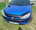 Синий Пежо 206, объемом двигателя 1.4 л и пробегом 200 тыс. км за 3500 $, фото 1 на Automoto.ua