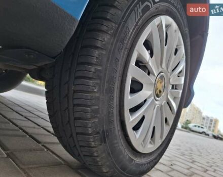 Синій Пежо 206, об'ємом двигуна 1.36 л та пробігом 226 тис. км за 3000 $, фото 9 на Automoto.ua