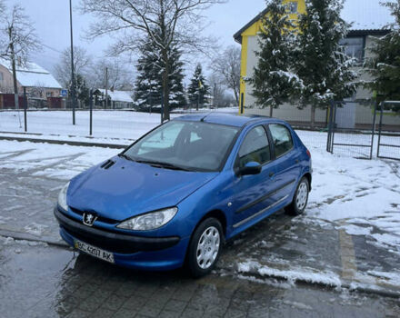 Синий Пежо 206, объемом двигателя 1.4 л и пробегом 242 тыс. км за 1999 $, фото 3 на Automoto.ua