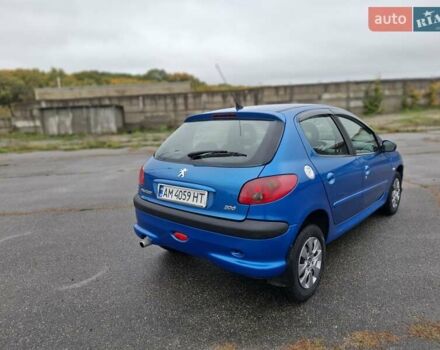 Синий Пежо 206, объемом двигателя 1.36 л и пробегом 153 тыс. км за 4400 $, фото 4 на Automoto.ua