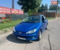 Синий Пежо 206, объемом двигателя 1.36 л и пробегом 218 тыс. км за 3000 $, фото 1 на Automoto.ua