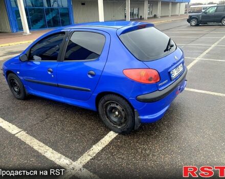 Синий Пежо 206, объемом двигателя 1.4 л и пробегом 199 тыс. км за 2500 $, фото 3 на Automoto.ua