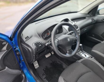 Синий Пежо 206, объемом двигателя 1.4 л и пробегом 153 тыс. км за 4350 $, фото 6 на Automoto.ua