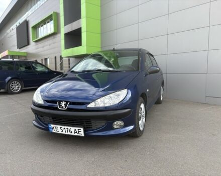 Синій Пежо 206, об'ємом двигуна 1.4 л та пробігом 200 тис. км за 3450 $, фото 2 на Automoto.ua