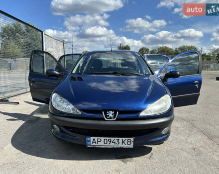 Синий Пежо 206, объемом двигателя 1.36 л и пробегом 172 тыс. км за 3000 $, фото 5 на Automoto.ua