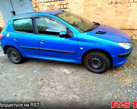 Синий Пежо 206, объемом двигателя 1.4 л и пробегом 165 тыс. км за 2900 $, фото 3 на Automoto.ua