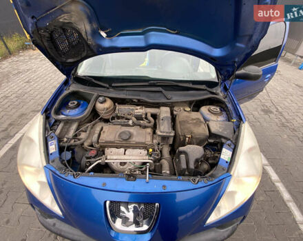 Синий Пежо 206, объемом двигателя 1.36 л и пробегом 197 тыс. км за 3800 $, фото 10 на Automoto.ua