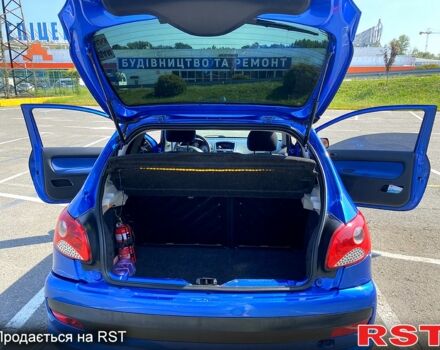 Синий Пежо 206, объемом двигателя 1.1 л и пробегом 165 тыс. км за 4300 $, фото 5 на Automoto.ua