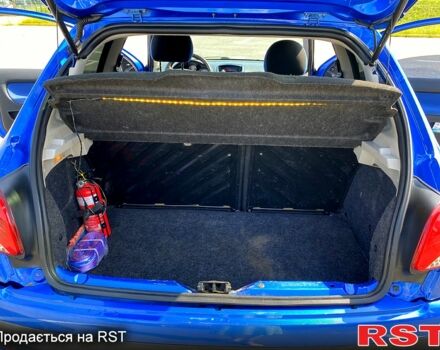 Синий Пежо 206, объемом двигателя 1.1 л и пробегом 165 тыс. км за 4300 $, фото 4 на Automoto.ua