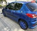 Синий Пежо 206, объемом двигателя 1.1 л и пробегом 164 тыс. км за 4400 $, фото 1 на Automoto.ua