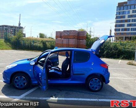 Синий Пежо 206, объемом двигателя 1.1 л и пробегом 165 тыс. км за 4300 $, фото 7 на Automoto.ua