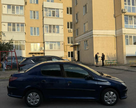 Синій Пежо 206, об'ємом двигуна 1.36 л та пробігом 280 тис. км за 2450 $, фото 4 на Automoto.ua