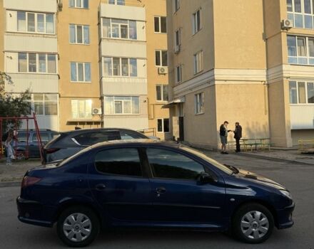Синий Пежо 206, объемом двигателя 1.4 л и пробегом 280 тыс. км за 2450 $, фото 4 на Automoto.ua