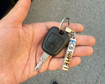 Синій Пежо 206, об'ємом двигуна 1.36 л та пробігом 280 тис. км за 2450 $, фото 24 на Automoto.ua