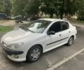 Синий Пежо 206, объемом двигателя 1.6 л и пробегом 158 тыс. км за 3400 $, фото 1 на Automoto.ua