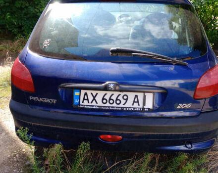 Синій Пежо 206, об'ємом двигуна 1.36 л та пробігом 181 тис. км за 2499 $, фото 1 на Automoto.ua