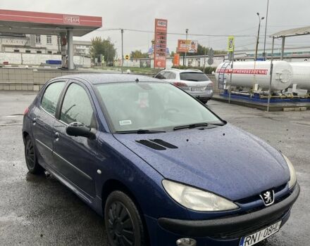Синій Пежо 206, об'ємом двигуна 1.6 л та пробігом 250 тис. км за 1250 $, фото 1 на Automoto.ua