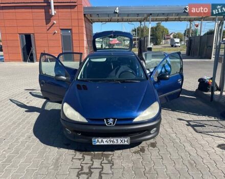 Синій Пежо 206, об'ємом двигуна 1.36 л та пробігом 208 тис. км за 3300 $, фото 1 на Automoto.ua