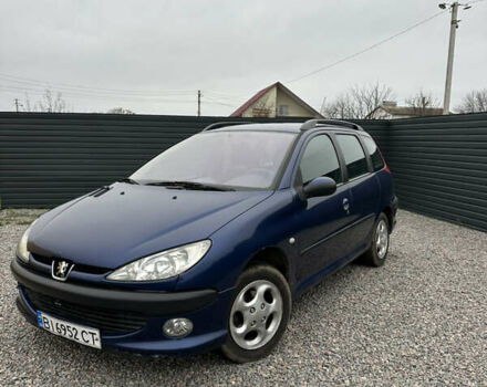 Синий Пежо 206, объемом двигателя 1.36 л и пробегом 217 тыс. км за 3150 $, фото 1 на Automoto.ua