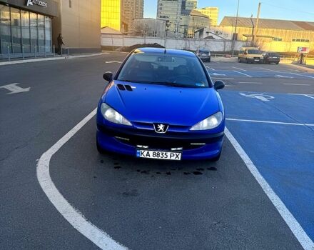 Синий Пежо 206, объемом двигателя 1.1 л и пробегом 310 тыс. км за 2100 $, фото 1 на Automoto.ua