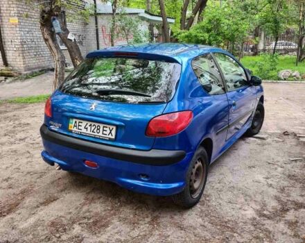 Синій Пежо 206, об'ємом двигуна 1.4 л та пробігом 175 тис. км за 2700 $, фото 1 на Automoto.ua